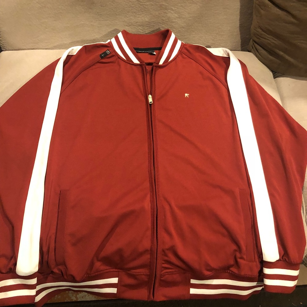 Burgundy zip up worn once for a few hours - Picture 3 of 4
